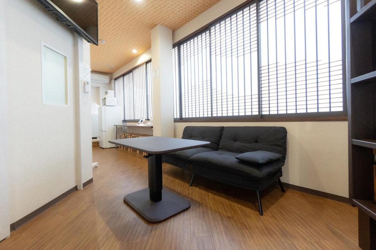 3F Guest House Netomari 西九条駅から徒歩2分 Osaka Eksteriør billede